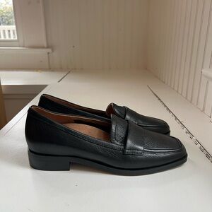 Vionic SELLAH II LOAFER Leather Loafers Size 7